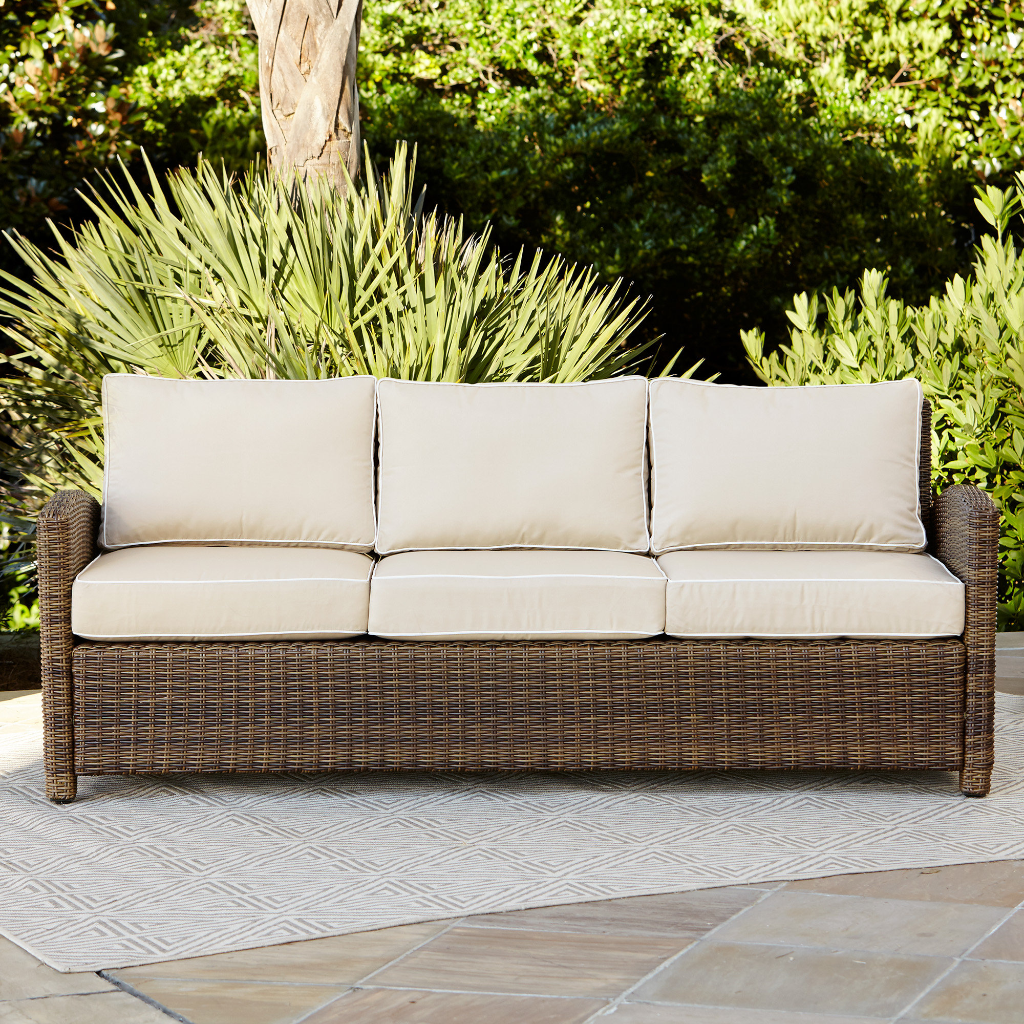 Birch Lane Lawson Sofa with Cushions & Reviews Wayfair.ca