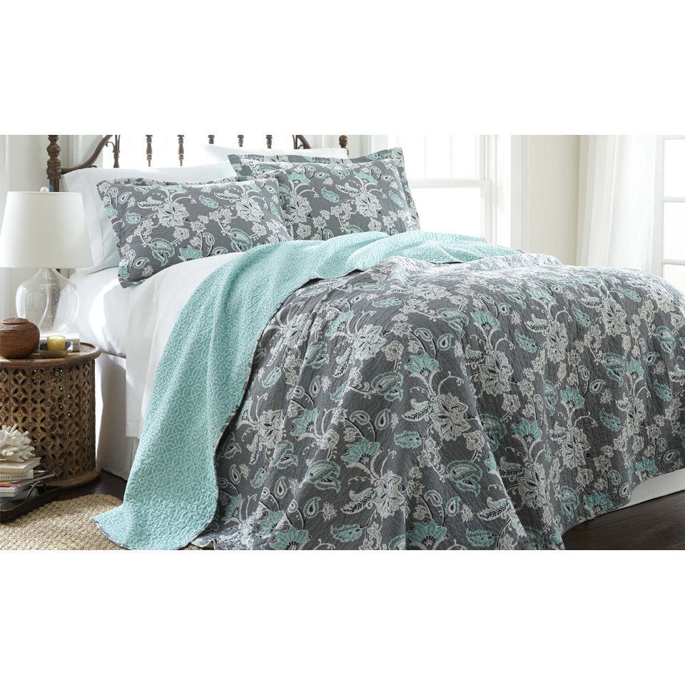 Amrapur 3 Piece Reversible Quilt Set & Reviews Wayfair