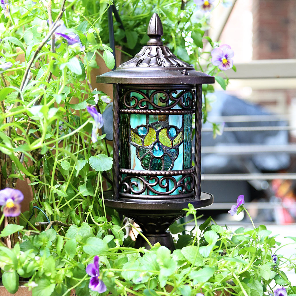 River of Goods Swirling Shells Stained Glass 10 Light Outdoor Pier