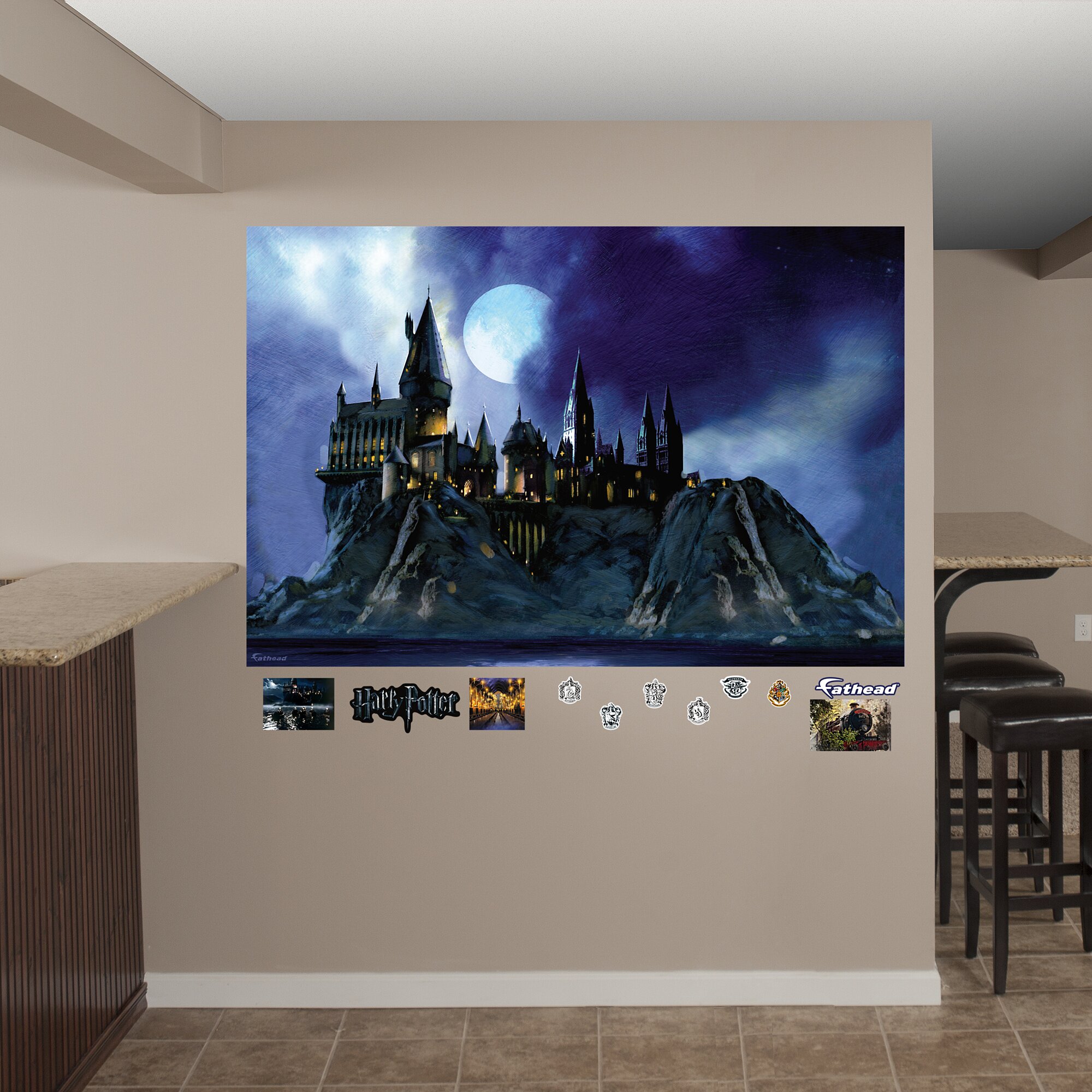 Fathead Harry Potter Hogwarts Castle Peel and Stick Wall Mural