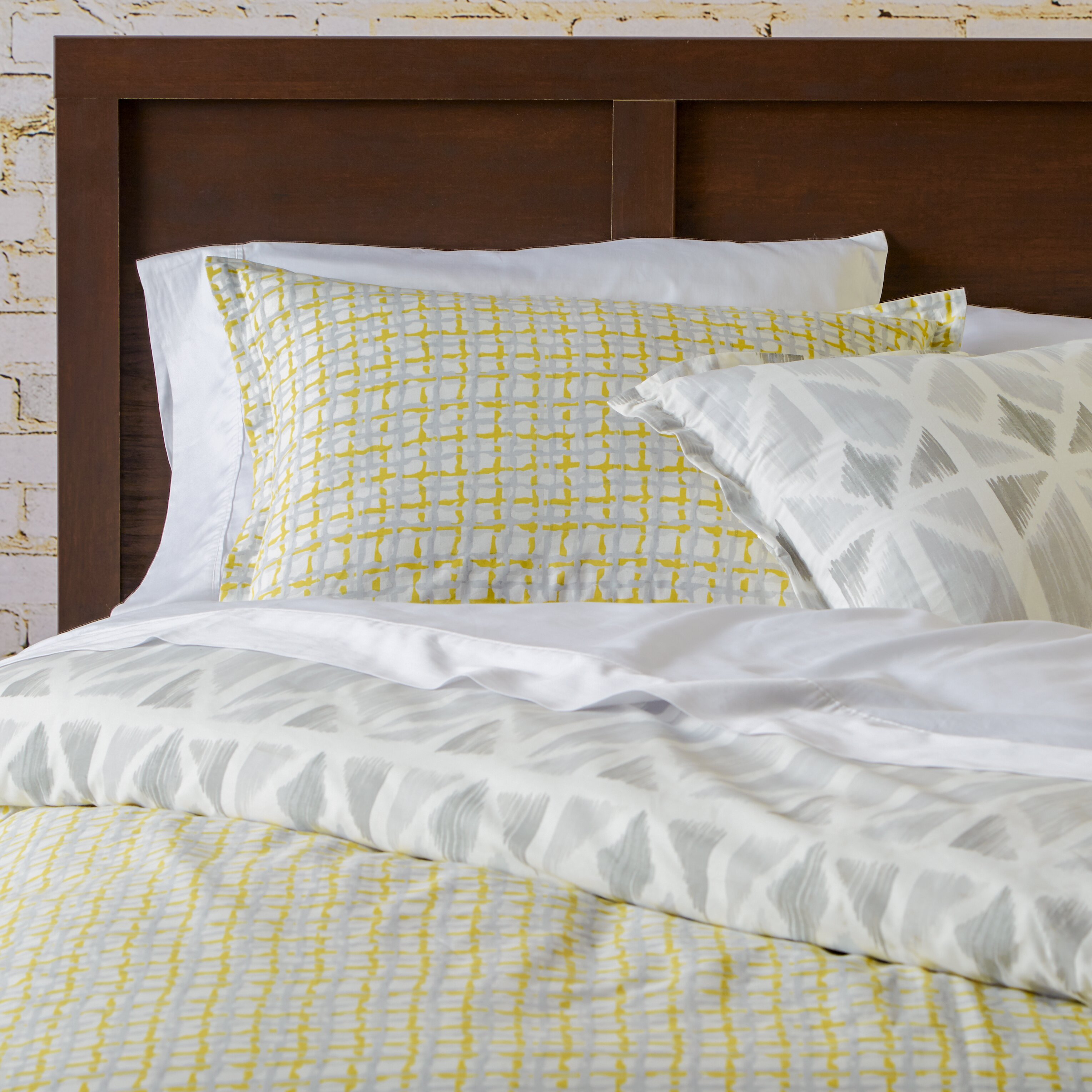 Mercury Row Sophus Yellow Reversible Comforter Set ...