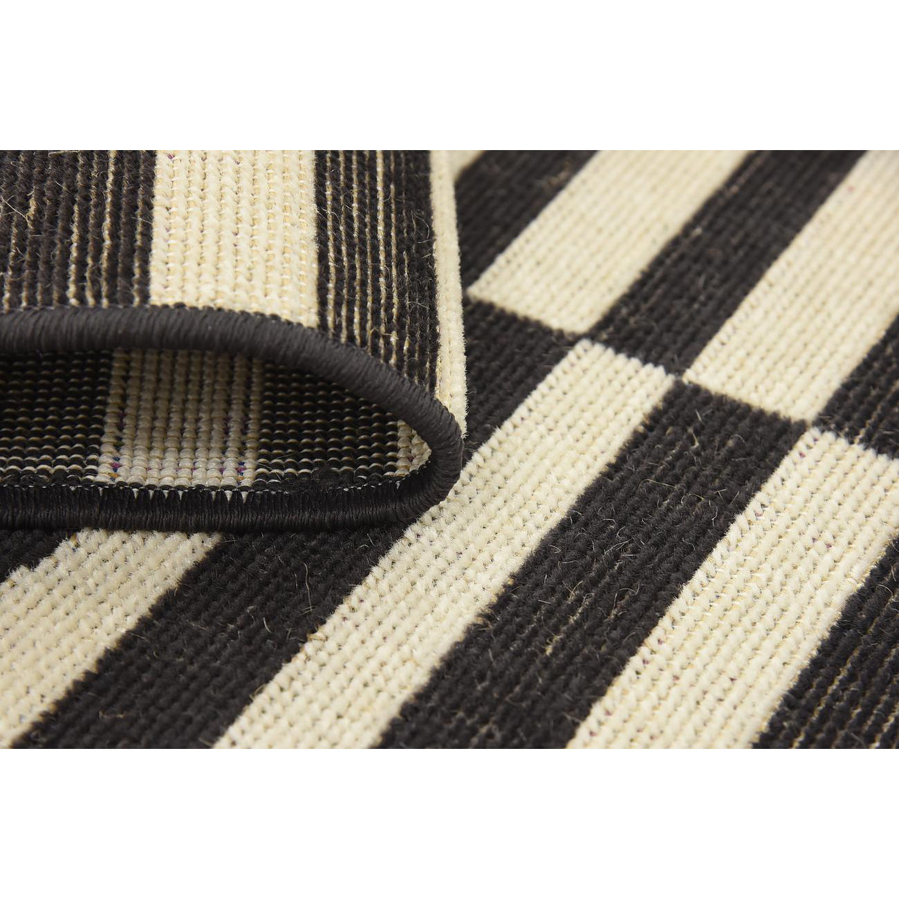 Mercury Row Braxton Black Area Rug & Reviews Wayfair