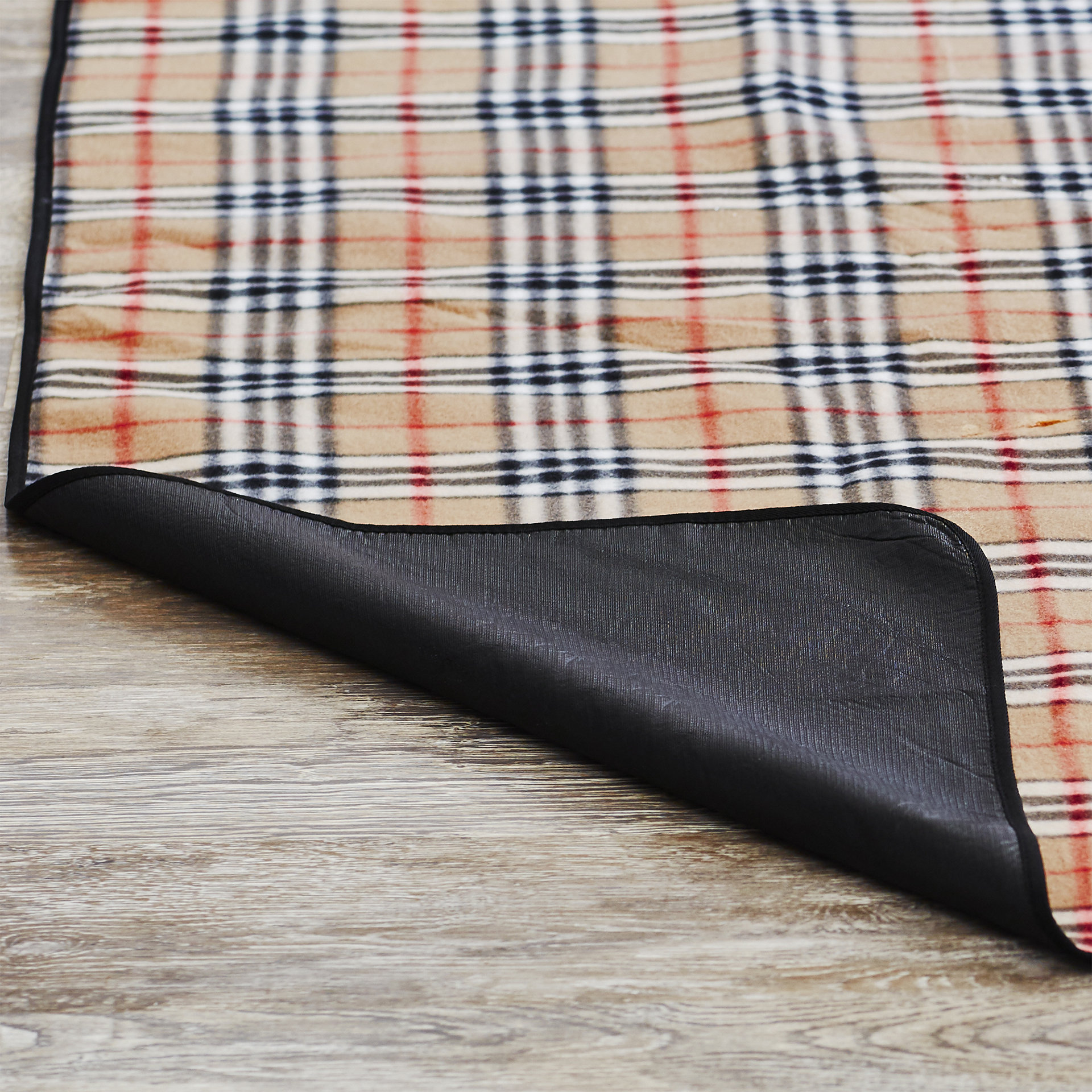 Charlton Home Personalized Tartan Plaid Picnic Blanket & Reviews Wayfair