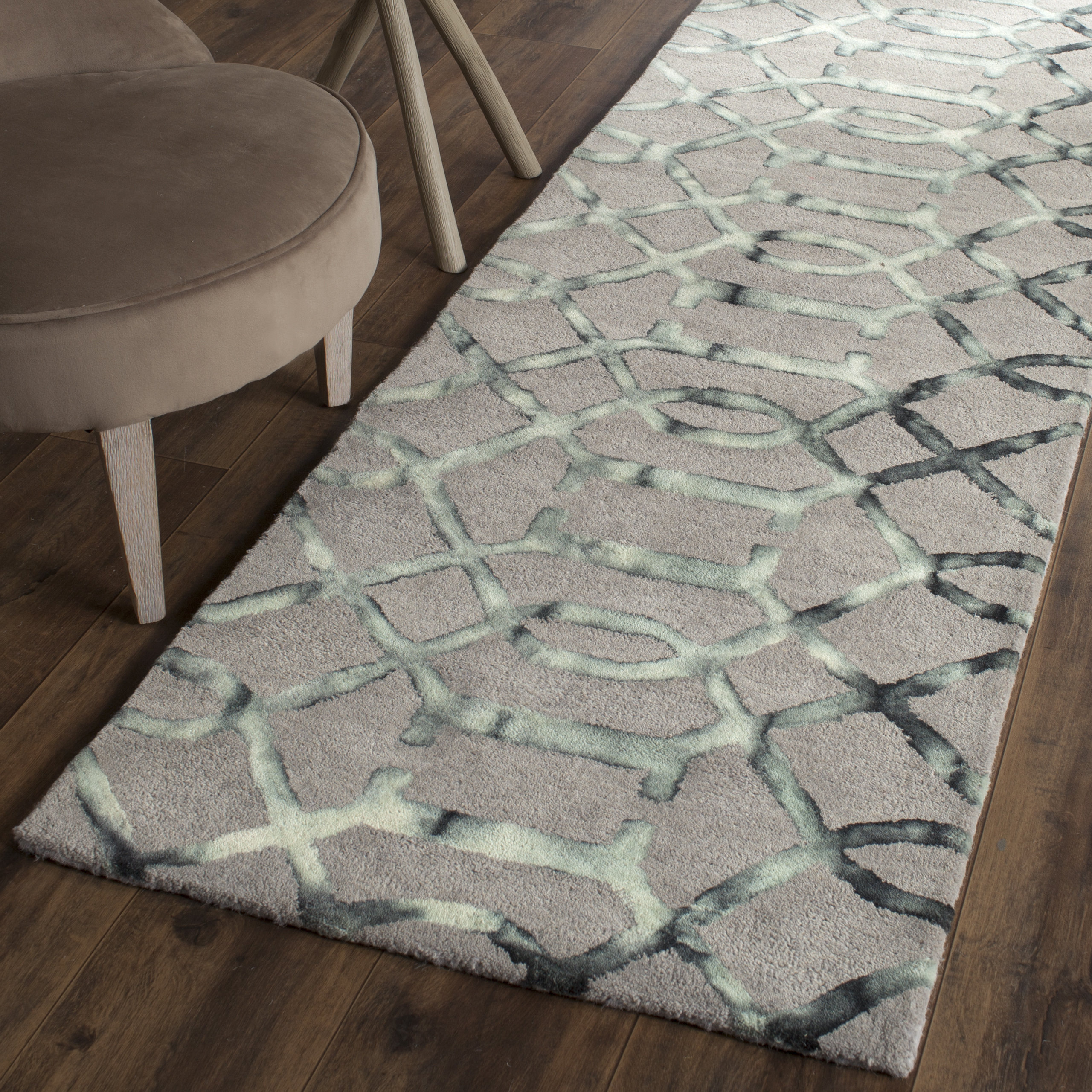 Trent Austin Design Briarwick HandTufted Gray/Charcoal Area Rug