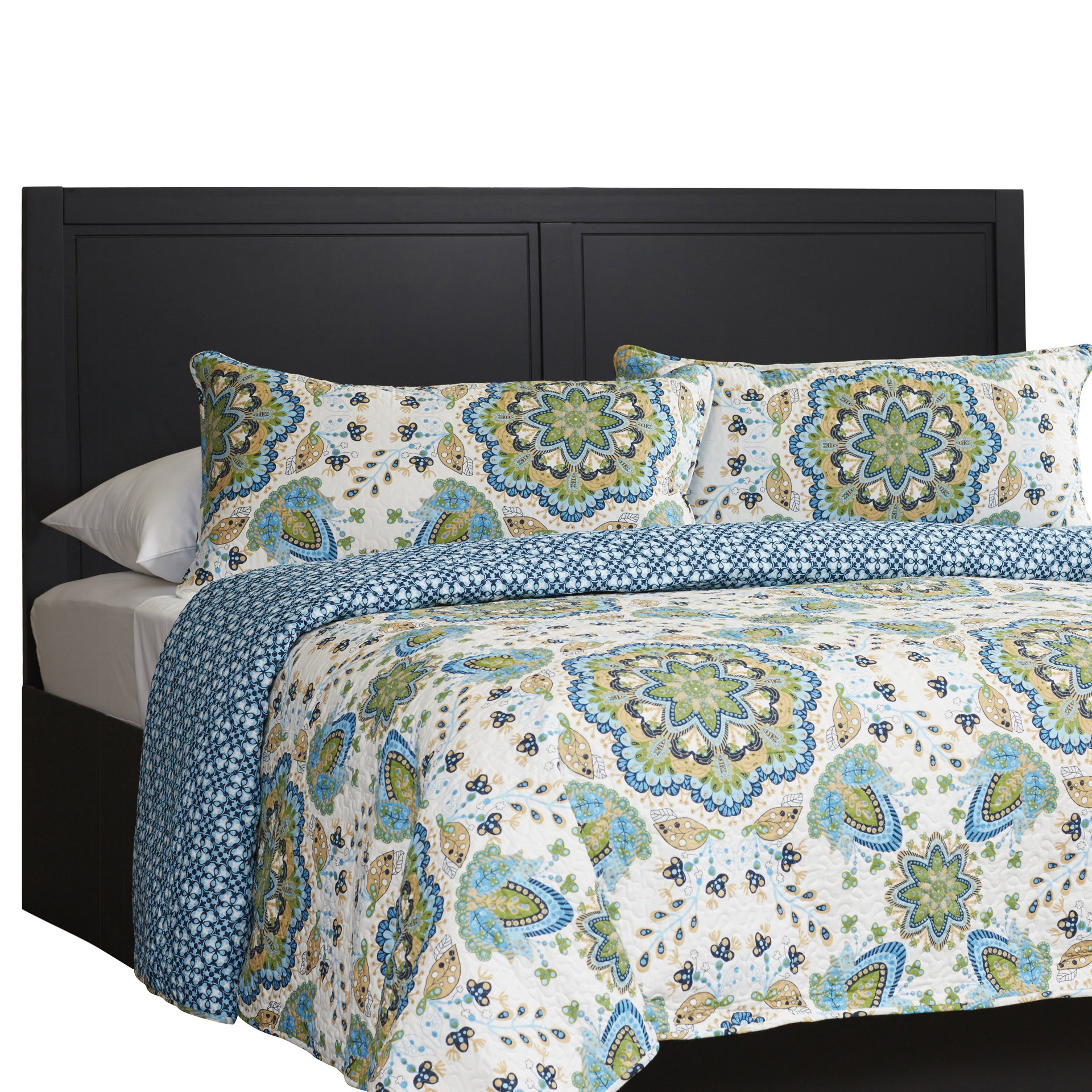 Bungalow Rose Lylee 3 Piece Reversible Quilt Set in Paisley Wayfair