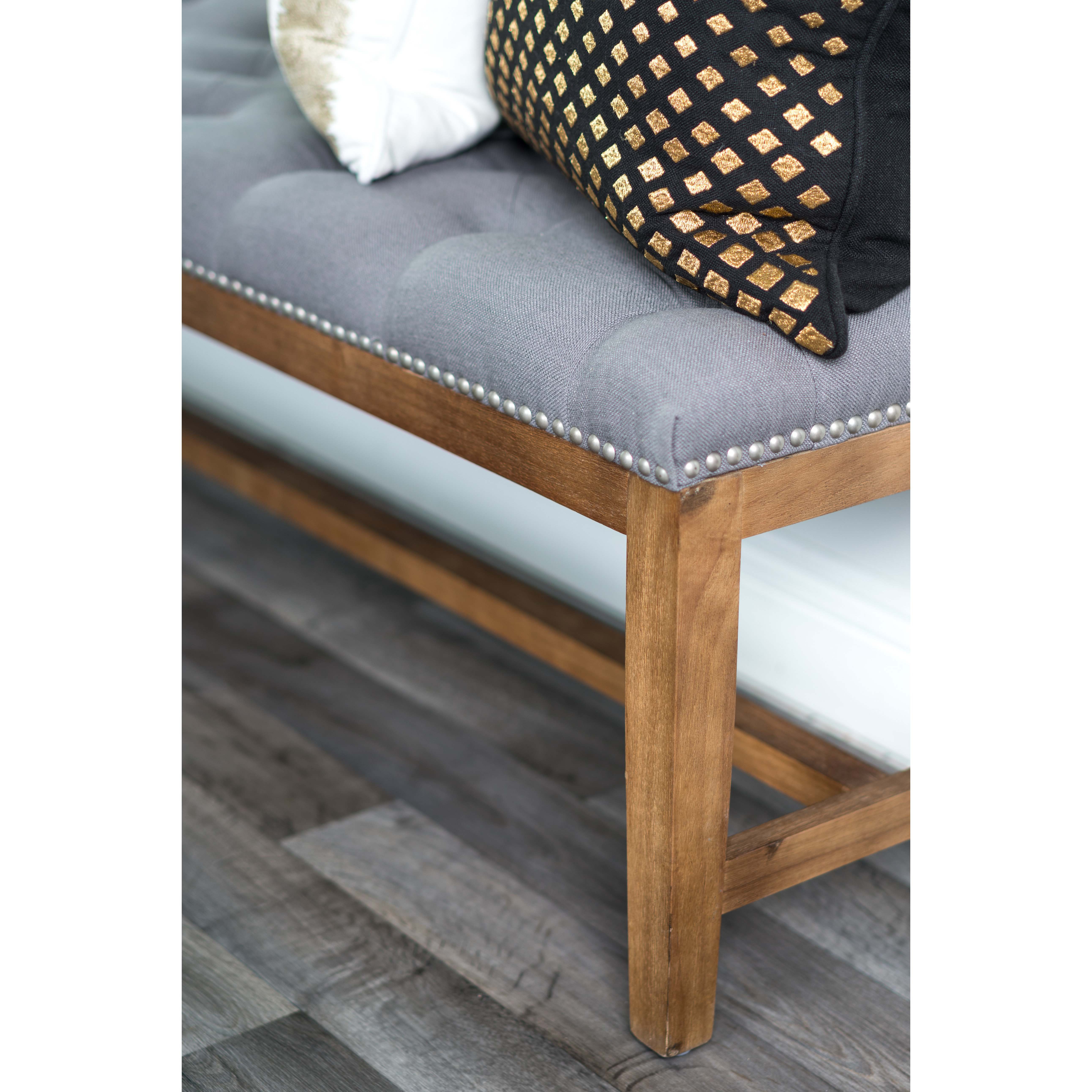 Stylish Upholstered Benches For Entryways