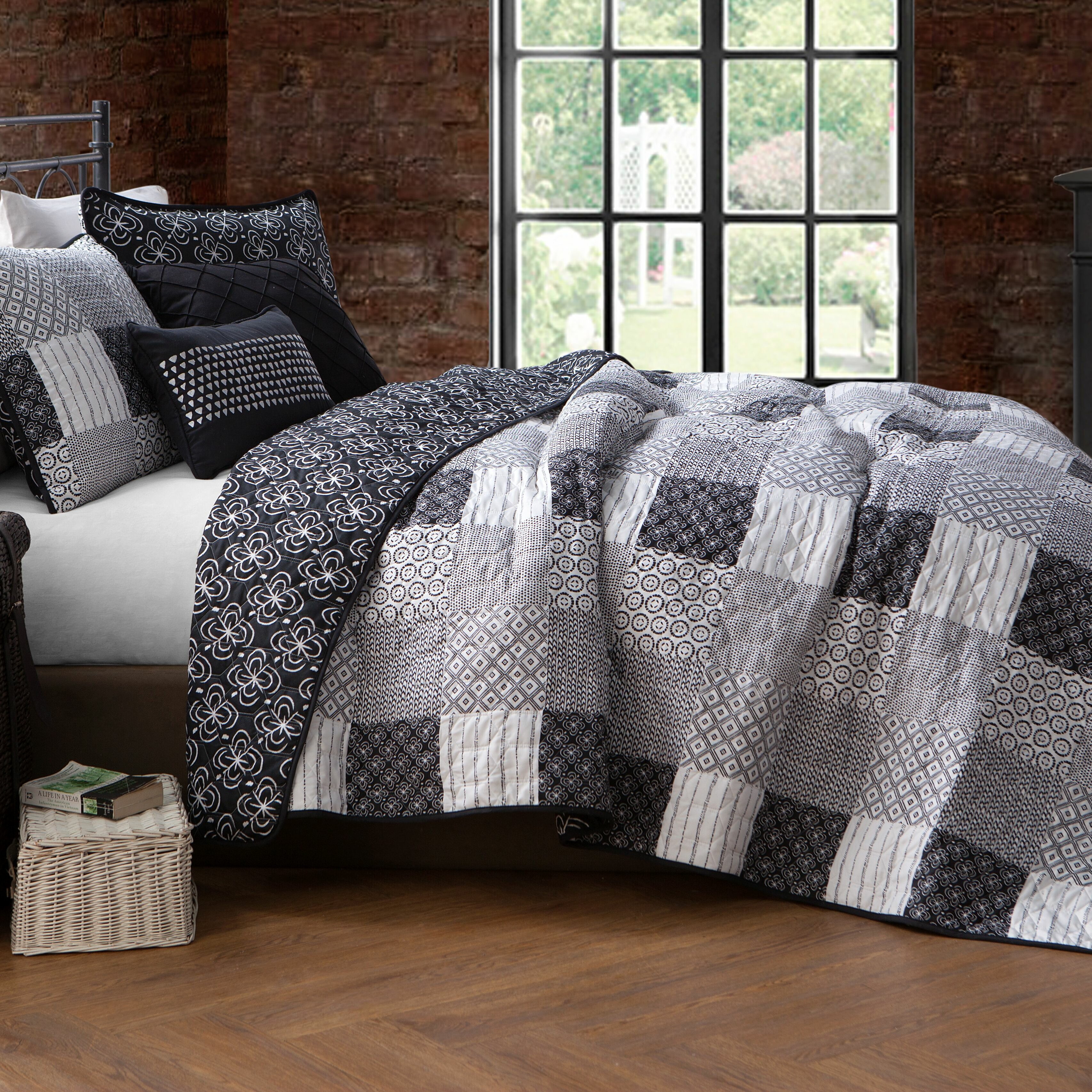 Avondale Manor Evangeline 5 Piece Quilt Set & Reviews