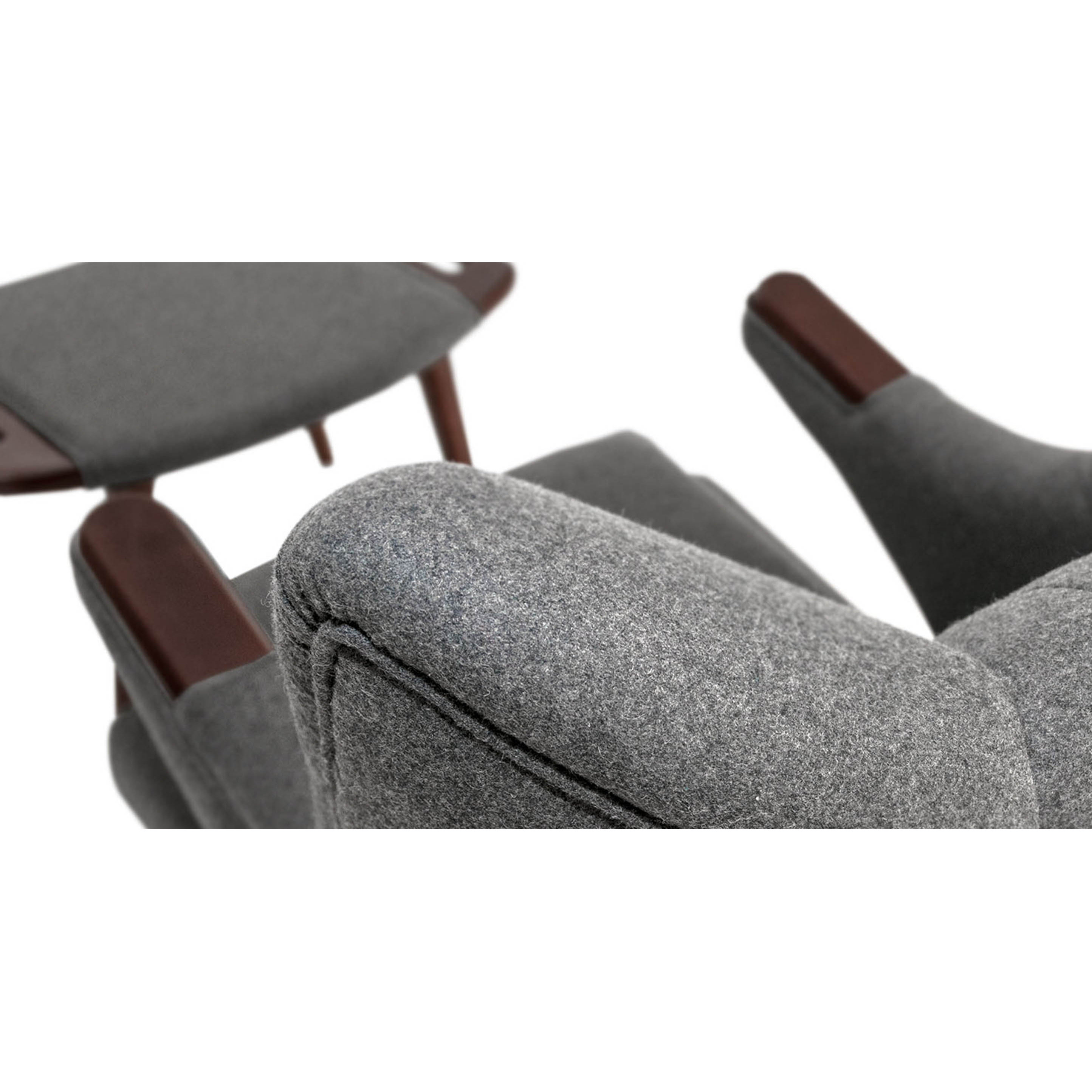 Papa Bear Chair. Export to Australia and Poland dining chair. Peg 