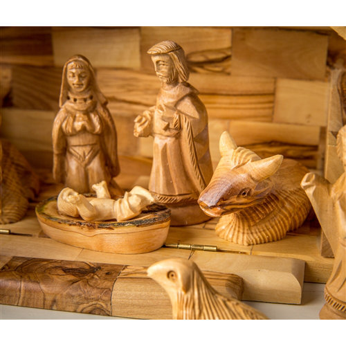 earthwoodllc olive wood stable with traditional nativity earthwoodllc olive wood stable with traditional nativity