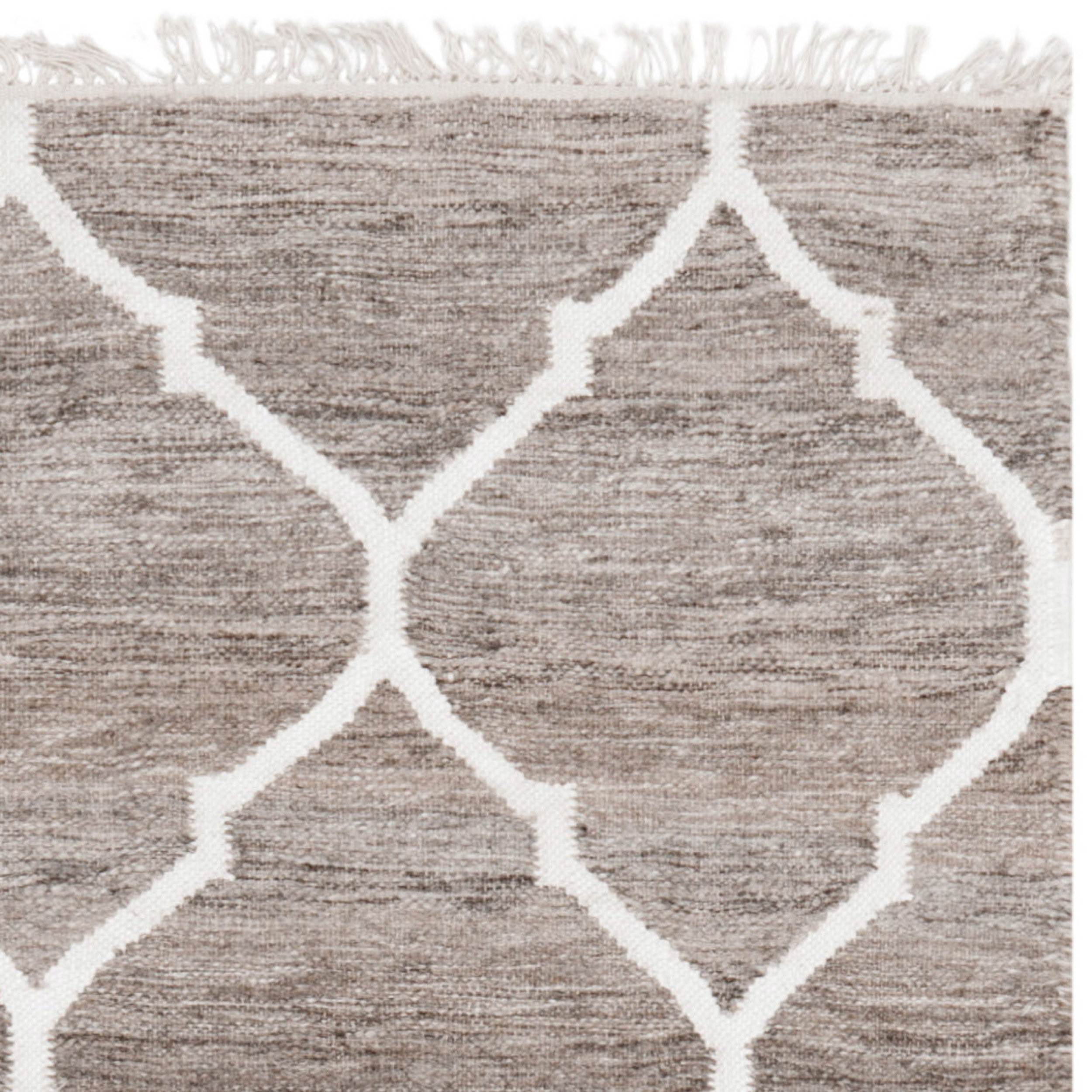 Safavieh Natural Kilim Dhurrie Light Grey & Ivory Area Rug & Reviews