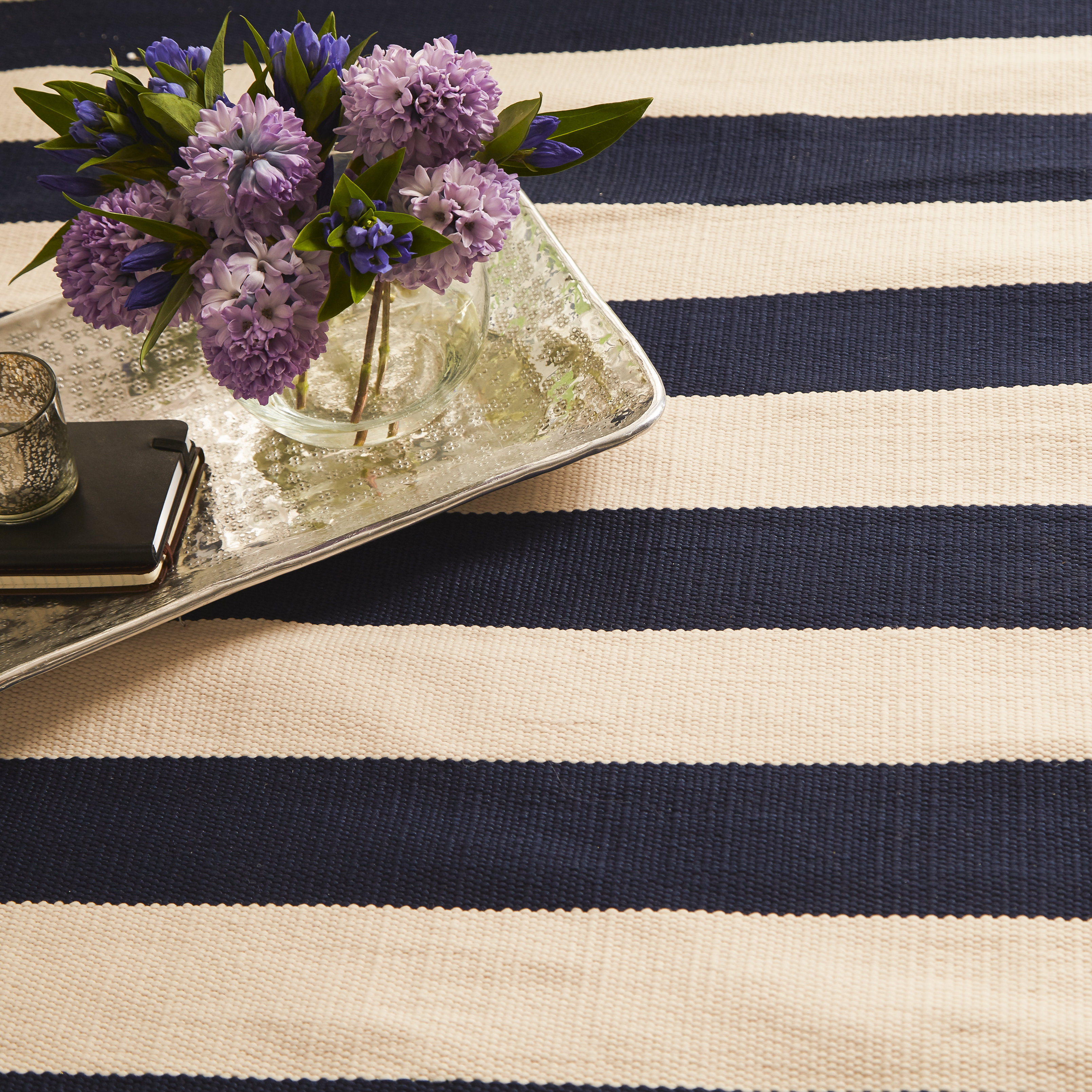 Dash and Albert Rugs Catamaran Hand Woven White/Blue Area Rug & Reviews