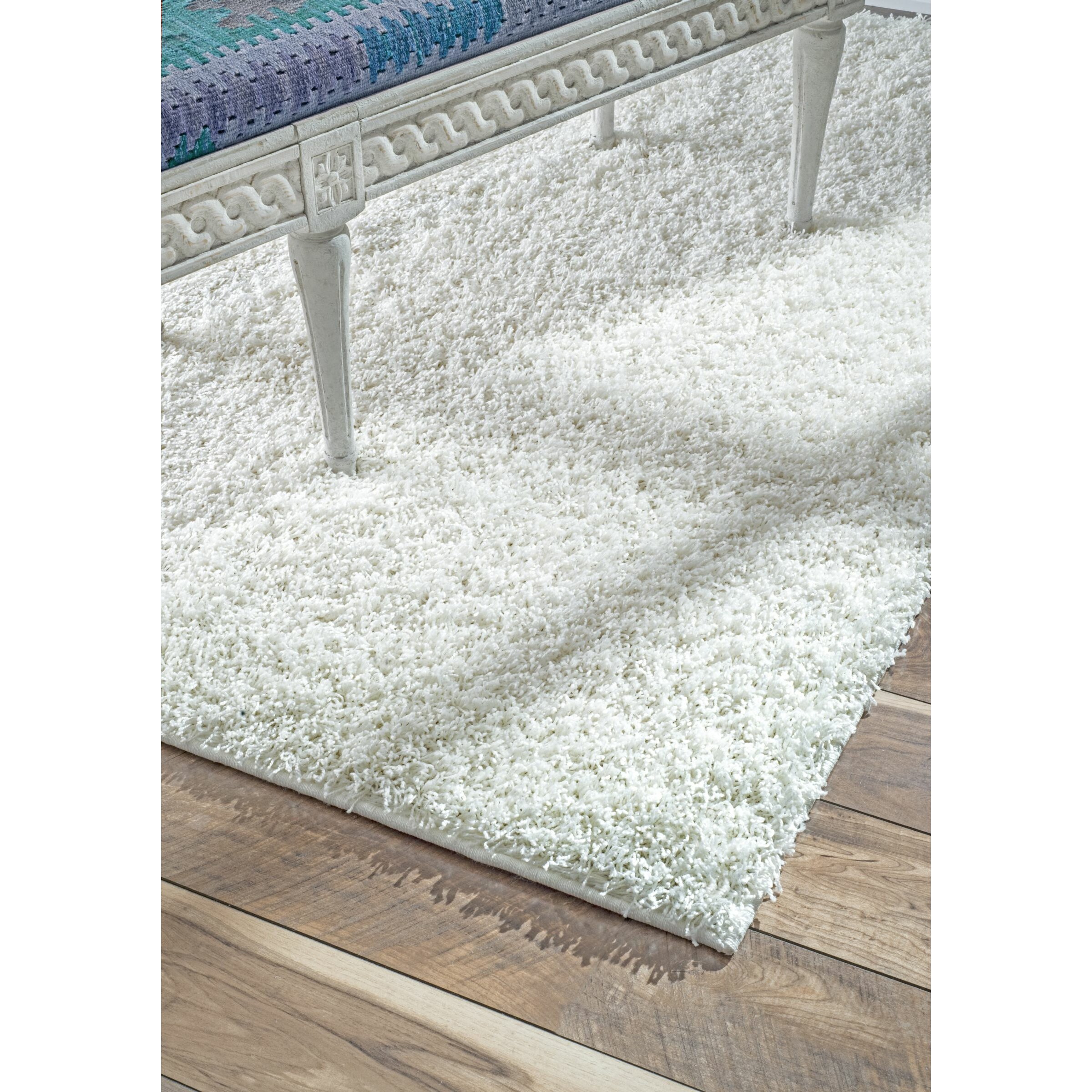 nuLOOM Serano Shag White Area Rug & Reviews | Wayfair