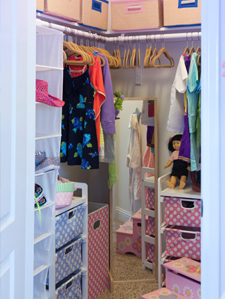 The Ellen Dream House Shared Girl Room | Designed and Furnished ...